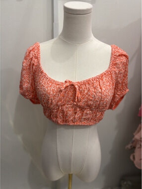 TIMING Orange Floral Puff Sleeve Crop Top